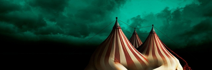 American.Horror.Story.7x03.Vicini.Infernali.ITA.ENG.1080p.WEB-DLMux.H264-Morpheus.mkv