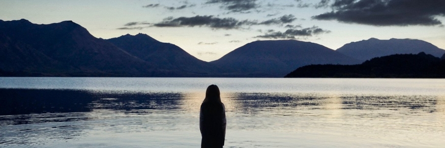 Top.Of.The.Lake.S02E06.720p.WEB.h264-WaLMaRT[rarbg]